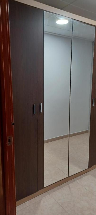 Apartamento Entero De Tres Habitaciones, Cerca De La Playa! Acogedor, Luminoso Y Tranquilo Malgrat de Mar Kültér fotó